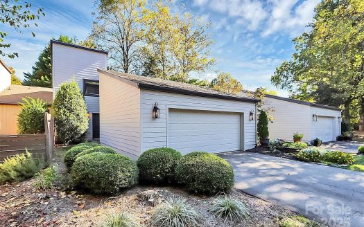 Townhouse for Sale in Charlotte, NC 28277 – 3 Bedrooms, 3 Baths – $395000