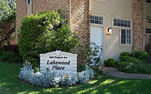 Condo for Sale in Dallas, TX 75214 – 2 Bedrooms, 3 Baths – $310000