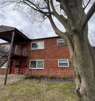 2-Bedroom Townhouse for Rent in Columbus, OH 43219 – $950/mo | 1 Baths | Updated 2025