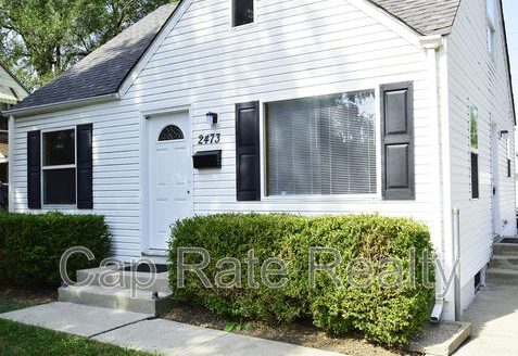 3-Bedroom Single Family Home for Rent in Columbus, OH 43211 – $1400/mo | 1 Baths | Updated 2025