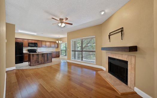 Condo for Sale in Dallas, TX 75231 – 2 Bedrooms, 2 Baths – $169900