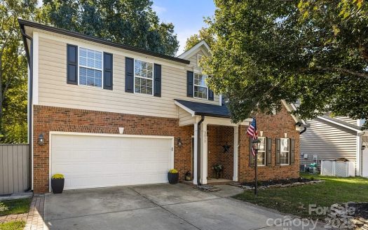 Single Family Home for Sale in Charlotte, NC 28270 – 4 Bedrooms, 3 Baths – $565000