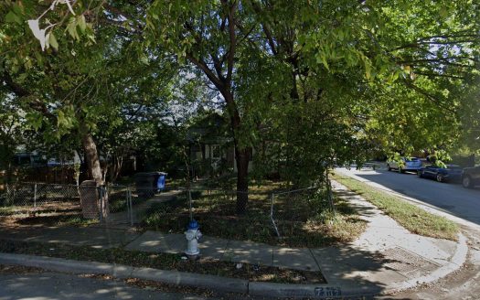 Single Family Home for Sale in Dallas, TX 75235 – 3 Bedrooms, 1 Baths – $210000