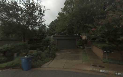 Townhouse for Sale in Dallas, TX 75231 – 2 Bedrooms, 2 Baths – $425000