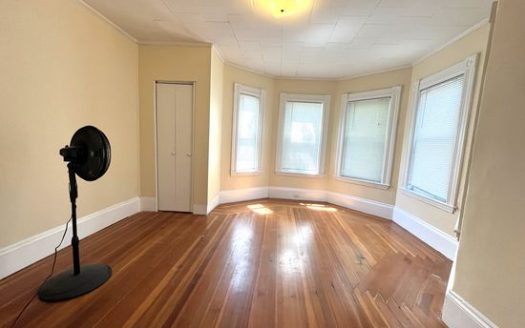 Brighton, MA Apartment for Rent, 3-Bedroom, 1 Bath
