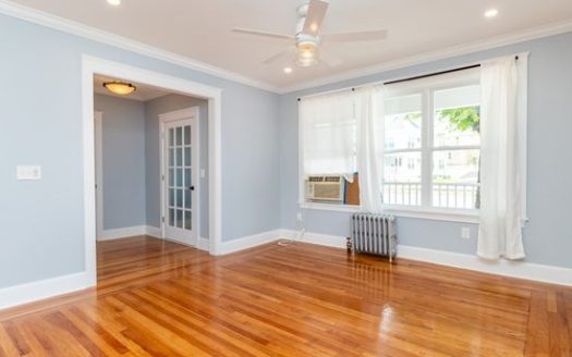 Dorchester Center 2-Bedroom Apartment for Rent, Hardwood Floors