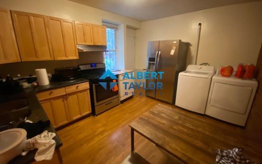 4-Bedroom Single-family on 78 Hammond St for Rent