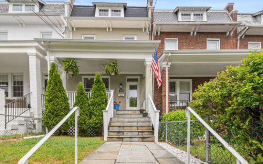 Townhouse for Rent in Washington, DC, 713 Ingraham St NW