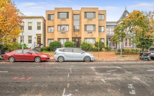 1-Bedroom Apartment for Rent in Washington, 408 Independence Ave SE APT 304