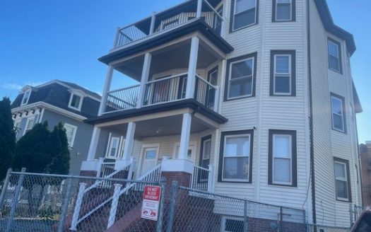 Hyde Park 3-Bedroom Apartment for Rent, 2 Baths