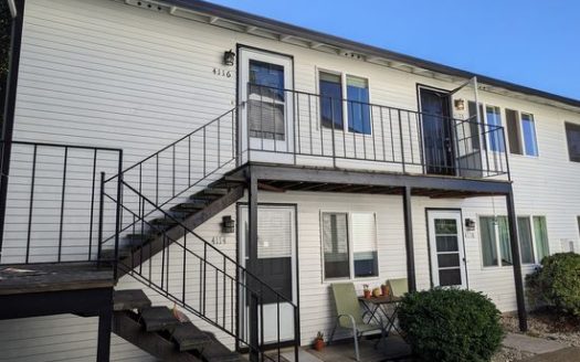 4114 SE Cesar E Chavez Blvd #4114: 2-Bedroom Apartment for Rent in Portland