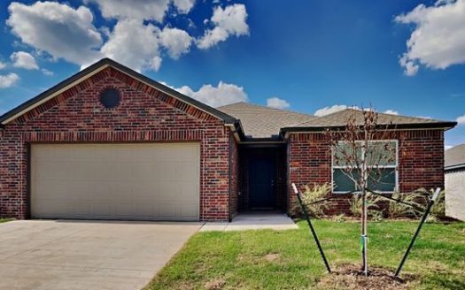 4-Bedroom Single-family for Rent at 4017 Olivia St, Mustang OK 73064