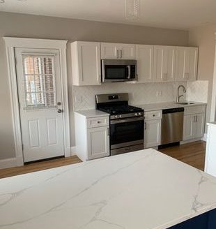 2-Bedroom Apartment with Updated Interior for Rent in Brighton