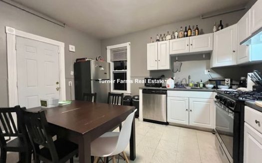 168 Hillside St #2RR, 3-Bedroom Townhouse for Rent, Roxbury Crossing MA