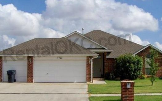 2721 SE 95th St: 3-Bedroom Single-family for Rent in Moore
