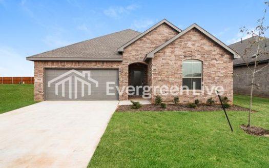 Patio 4-Bedroom Single-family for Rent in Oklahoma City, OK