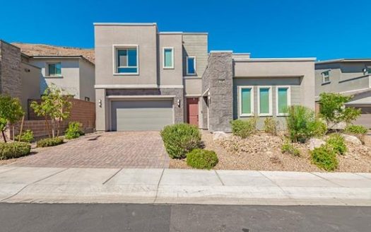Summerlin 4-Bedroom Single-family for Rent at 6465 Farness St