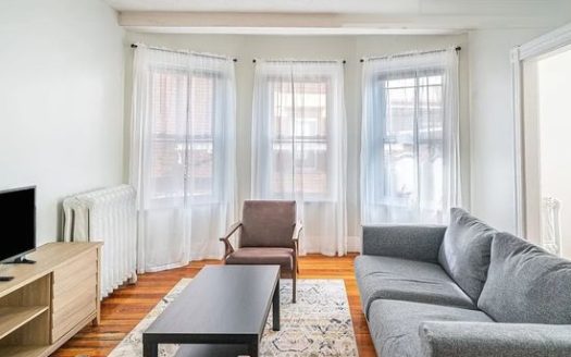 6-Bedroom Single-family for Rent in Boston, 6 Haskell St