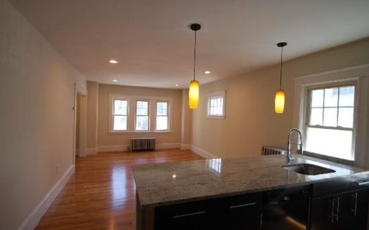 Townhouse for Rent at 25 Thornton St #2, 3-Bedroom, 1 Bath