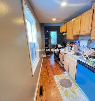 6-Bedroom Apartment for Rent at 9 Sewall St #T in Roxbury Crossing, MA