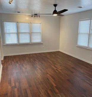 Apartment for Rent at 2515 N Harvey Ave APT 12, 1-Bedroom, 1 Bath