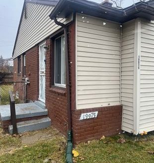 19975 Greenfield Rd: 1-Bedroom Apartment for Rent in Detroit
