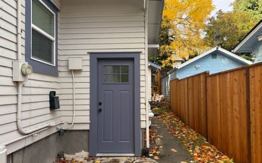 2-Bedroom Single-family for Rent at 2005 SE Pine St in Portland, OR