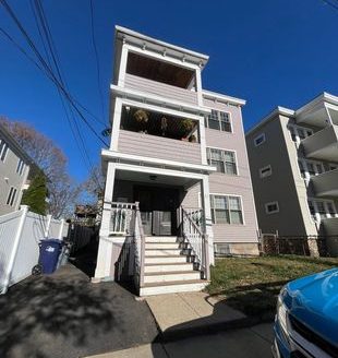 2-Bedroom Townhouse for Rent on 10 Ashland St #1
