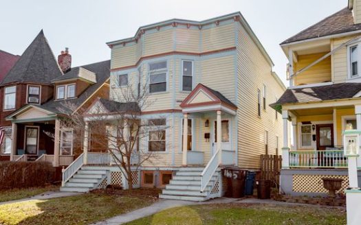 Hardwood Floors Apartment in Detroit for Rent, 1659 Leverette St #2