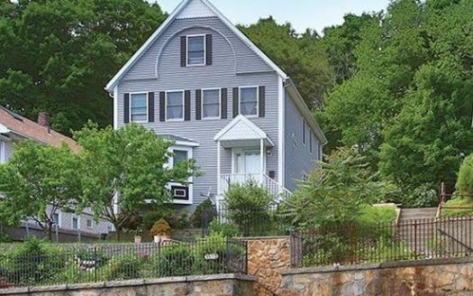 Single-family for Rent in West Roxbury, MA, 1593 Centre St