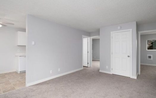 Single-family for Rent in Portland, OR, 2626 SE 160th Ave